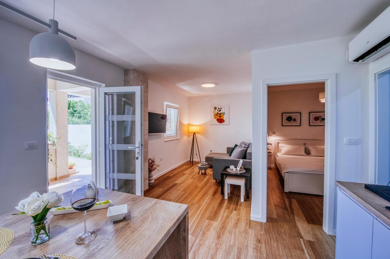 Apartment Vacay Zadar With Terrace And Parking ภายนอก รูปภาพ