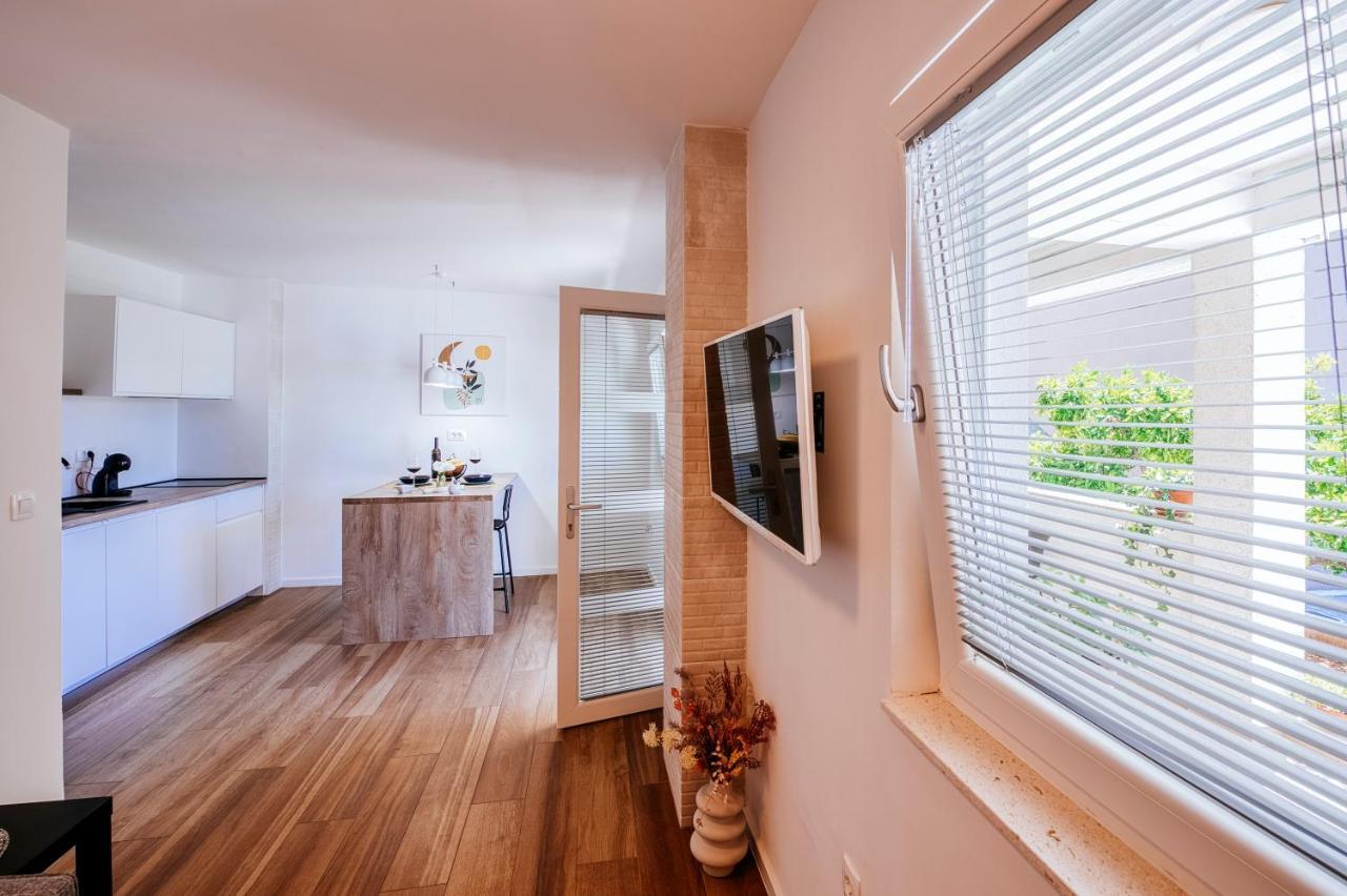 Apartment Vacay Zadar With Terrace And Parking ภายนอก รูปภาพ
