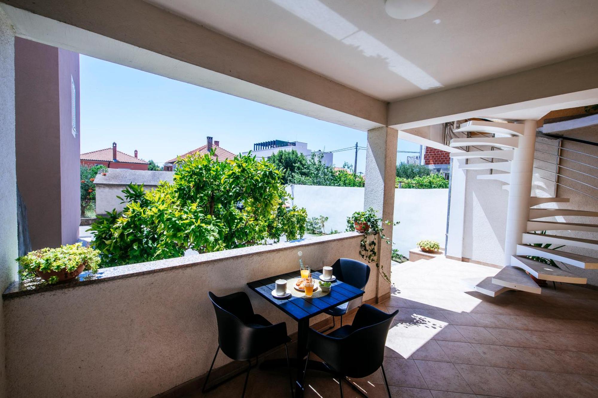 Apartment Vacay Zadar With Terrace And Parking ภายนอก รูปภาพ